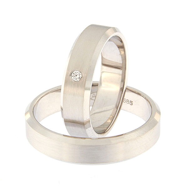 Kullast abielusõrmus teemantiga Kood: Rn0169-5-vm1-1k