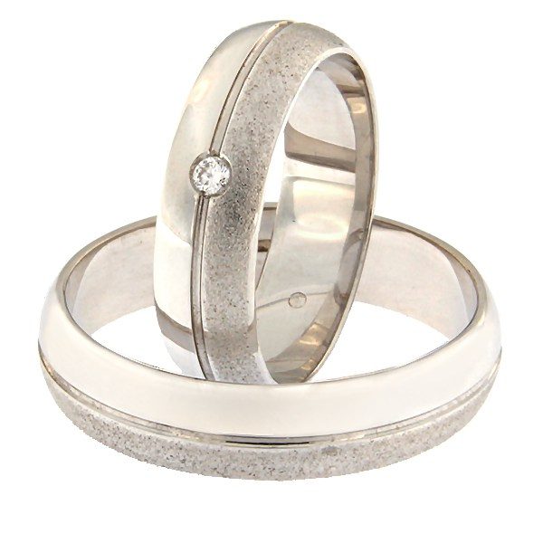 Kullast abielusõrmus teemantiga Kood: Rn0151-5-vm2-1k