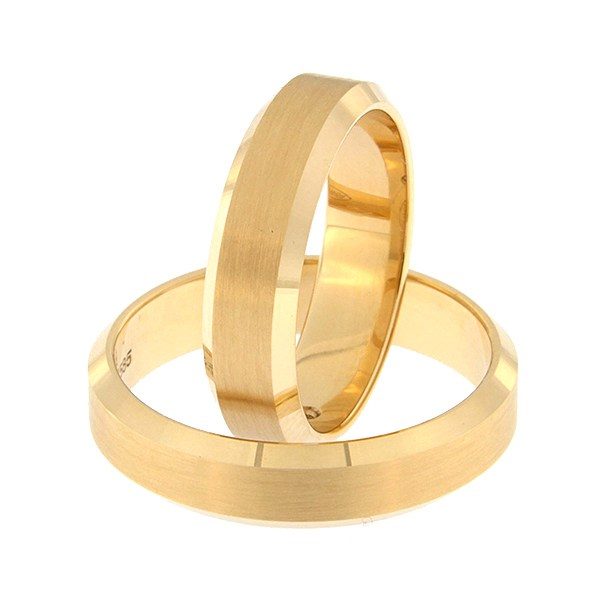 Золотое обручальное кольцо Kод: rn0169-5-km1
