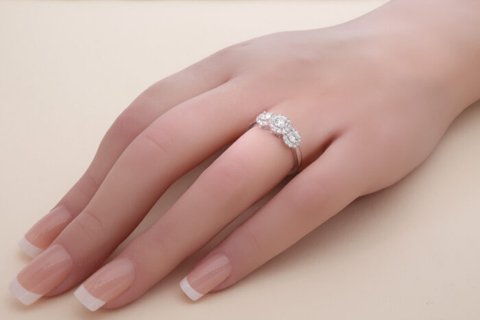Kullast sõrmus teemantiga 0,75 ct. Kood: 110he - Image 2