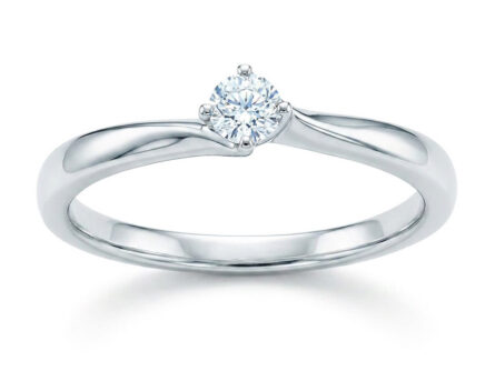 Kullast sõrmus teemantiga 0,15 ct. Kood: 101ar,114ae