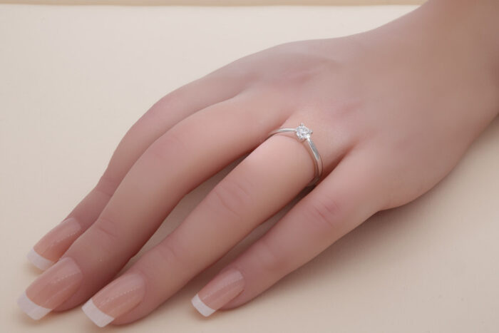 Kullast sõrmus teemantiga 0,39 ct. Kood: 25ap - Image 2