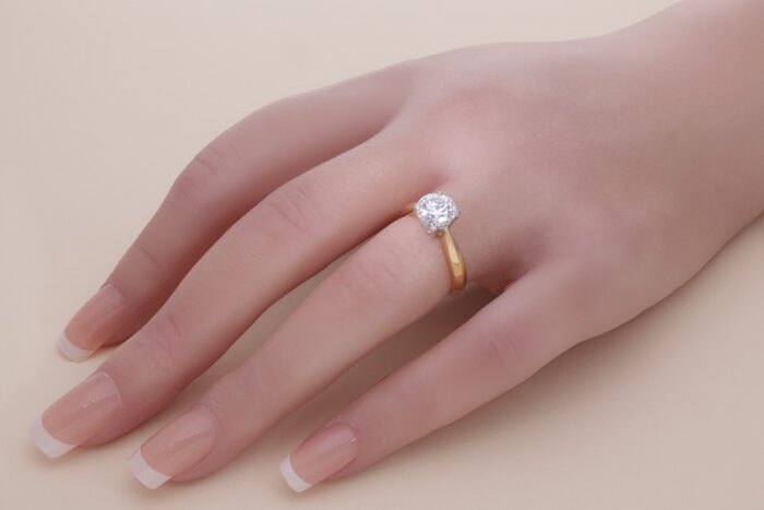 Kullast sõrmus laboris kasvatatud teemantiga 1,52 ct. Kood: LAB+RX3105-Y-1,5 - Image 2
