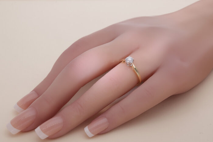 Kullast sõrmus teemantiga 0,38 ct. Kood: 70af - Image 2