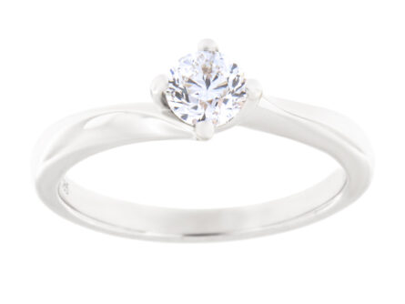 Gold ring with 0,43 ct diamond. Code: 77ap,94am