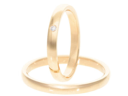 Kullast abielusõrmus teemantiga 0,02 ct. Kood: Rn0116-2,5-1k