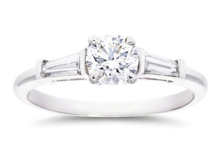 Kullast sõrmus teemantidega 0,72 ct. Kood: RX2431-W-0,50