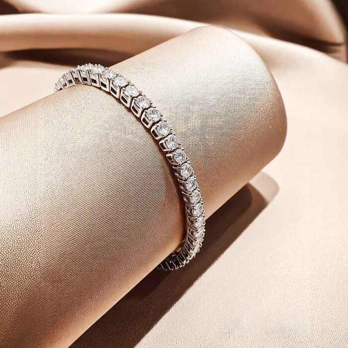 Kullast käevõru laboris kasvatatud teemantidega 7,2 ct. Kood: 265hkc-lab