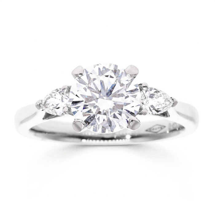 Kullast sõrmus laboris kasvatatud teemantiga Kood: LAB-RX4381-W-1,5